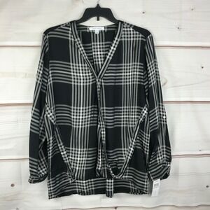 Single Thread Top Womens 1X Black Plaid 3/4 Sleeve Wrap Front Blouse Long Sleeve